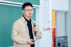 indSpore框架的动态图调试取静态图优化能力